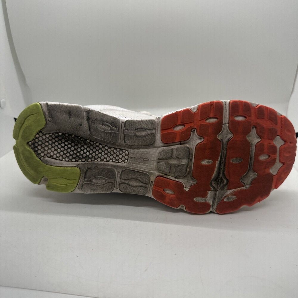 Under Armour Size 9.5 Hover Infinite 3 Running Shoes SNEAKERS 3025217-109 White - Picture 12 of 13